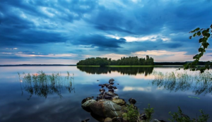 亚洲杯赛决赛战火蔓延，全世界瞩目